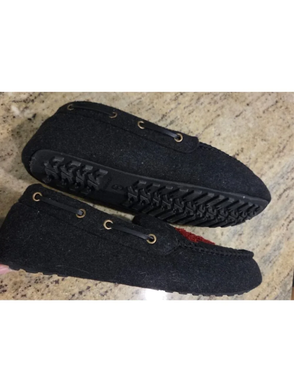 True Religion Moccasins Men's Size L 11/12 Black Red House Slippers Fur Lined